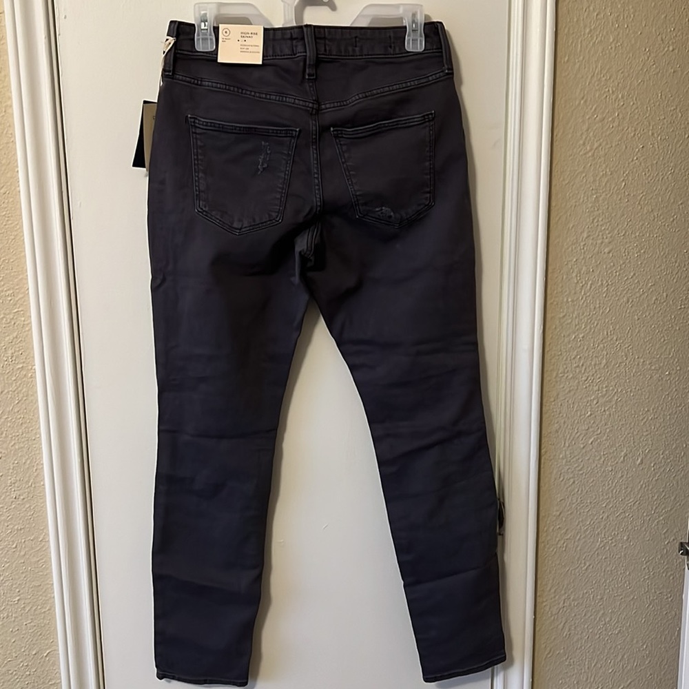 Universal Thread Jeans - Picture 15 of 16